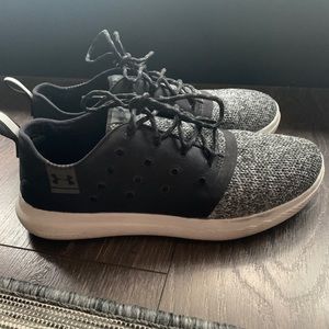 Underarmour casual shoes